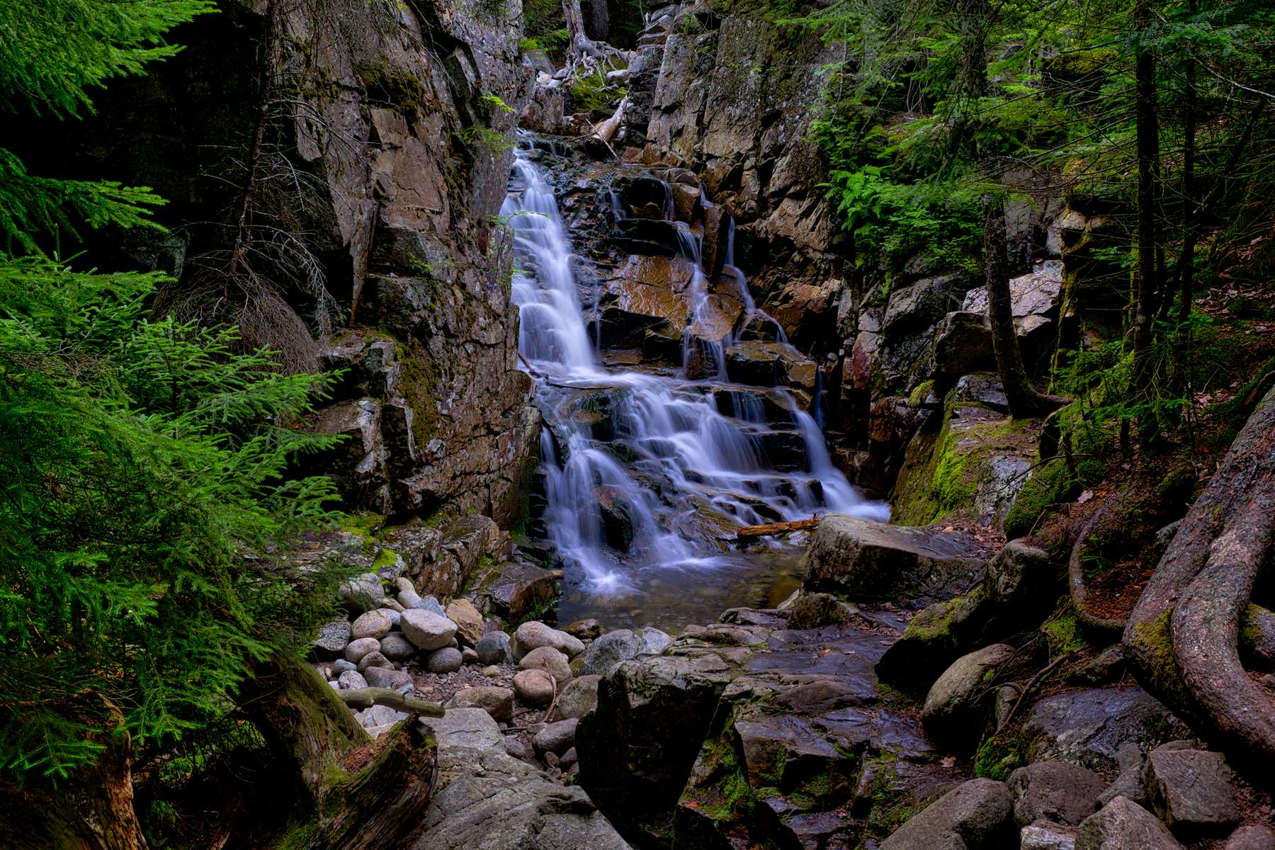 Rocky Glen Falls